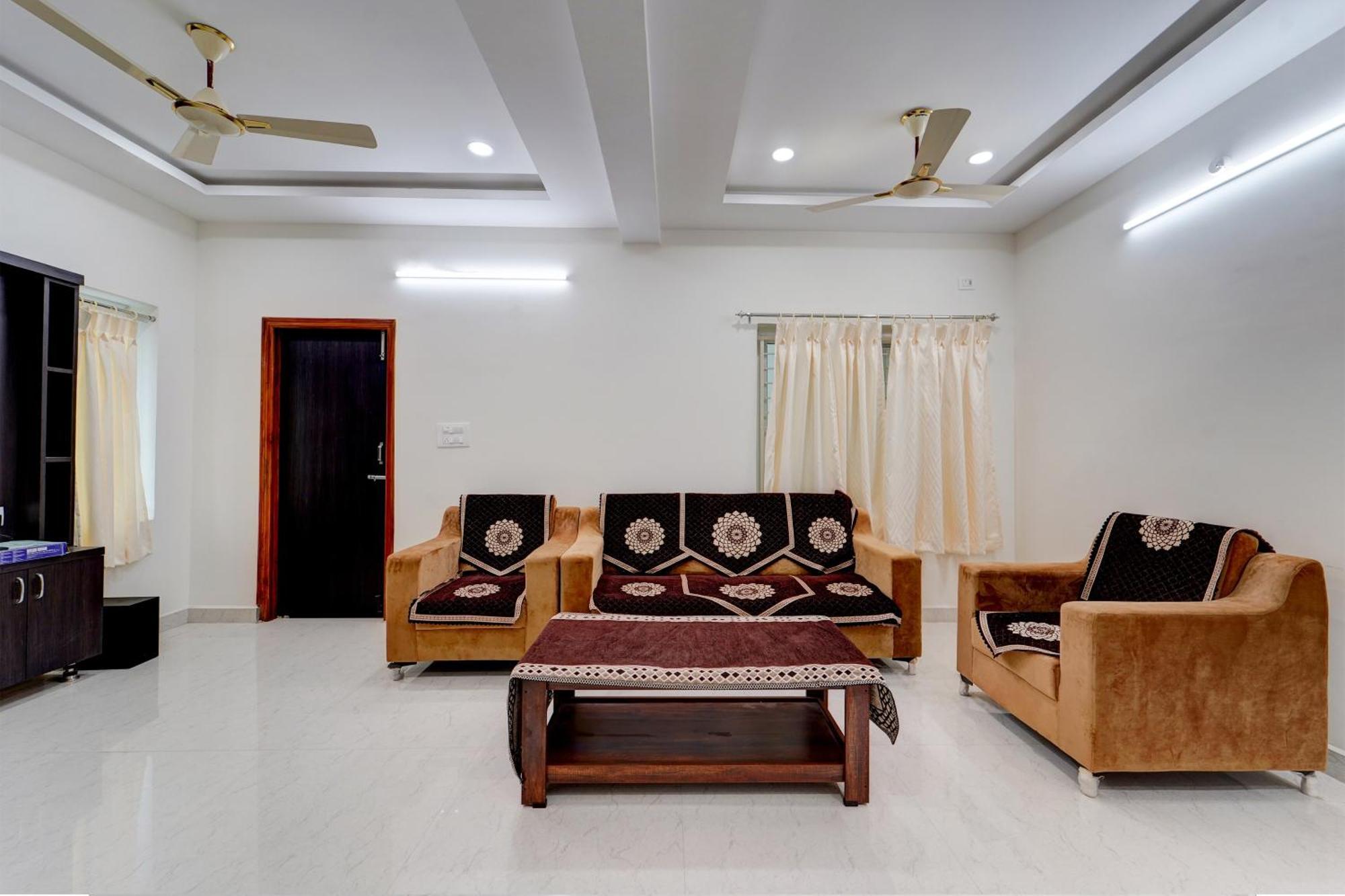 Collection O Sree Balaji Hospitality Services Tirupati Exterior photo